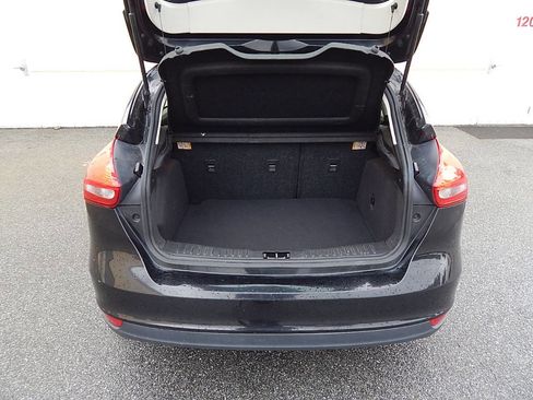 Used 2015 Ford Focus SE w/ Equipment Group 201A image 19