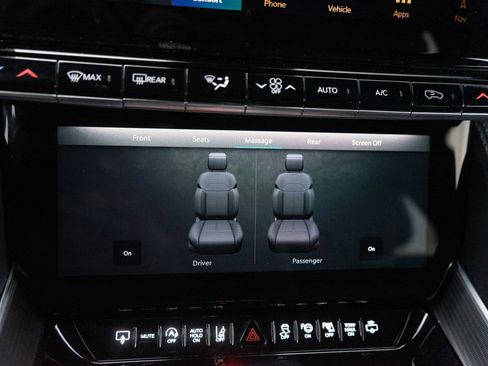 Used 2024 Jeep Grand Wagoneer Series II w/ Quick Order Packagew 28T image 22