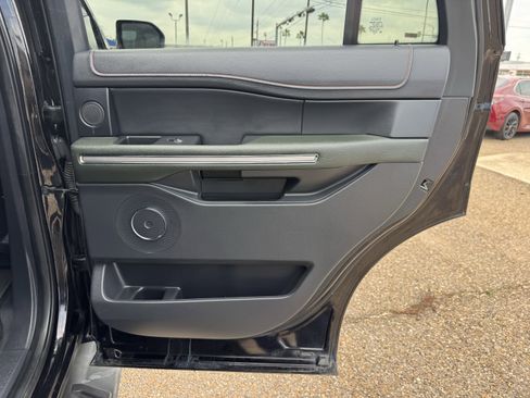 Used 2022 Ford Expedition Timberline AWD/4WD image 28