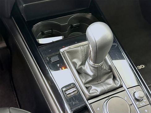 Used 2024 MAZDA CX-30 AWD 2.5 S w/ Preferred Package image 14