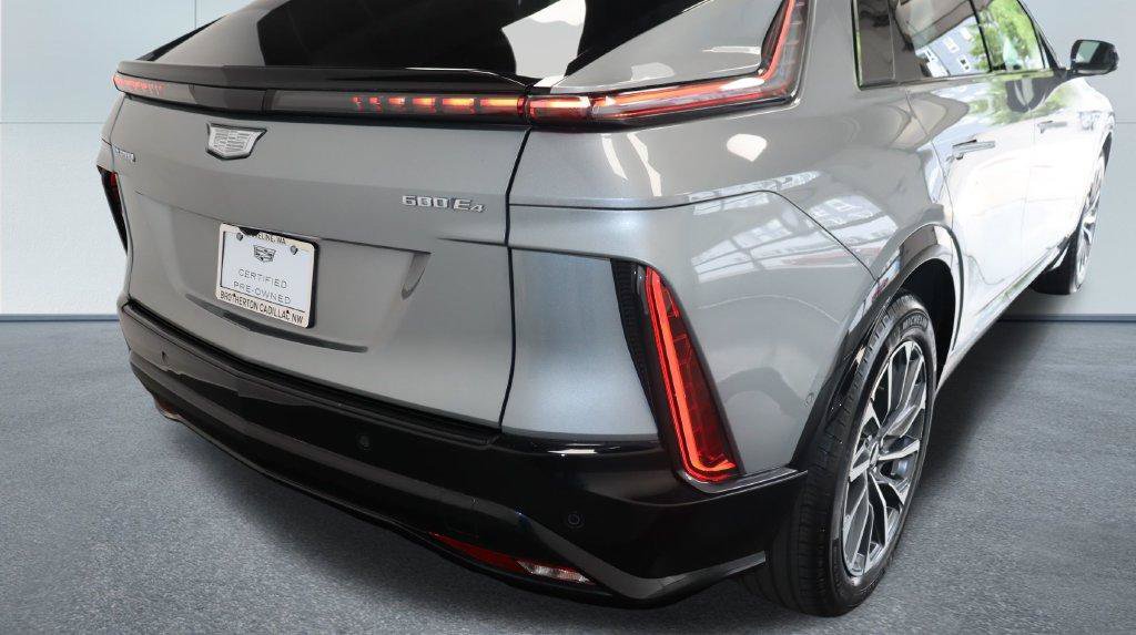 Certified 2024 Cadillac Lyriq Sport AWD/4WD image 16