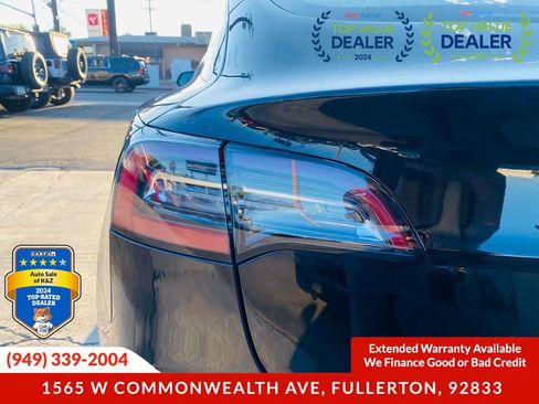 Used 2019 Tesla Model 3 Standard Range Plus image 18