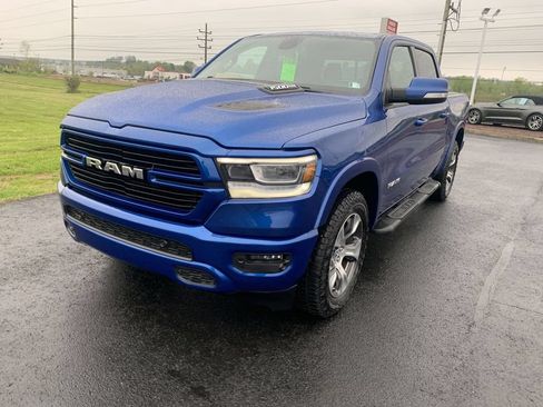 Used 2019 RAM 1500 Laramie w/ Sport Appearance Package AWD/4WD image 4