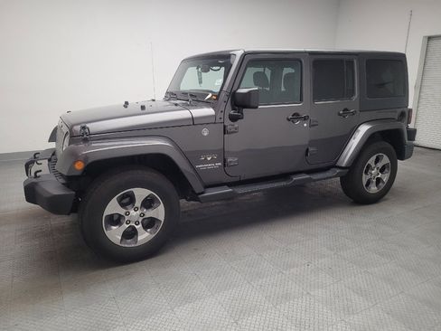 Used 2016 Jeep Wrangler Unlimited Sahara w/ Connectivity Group image 2