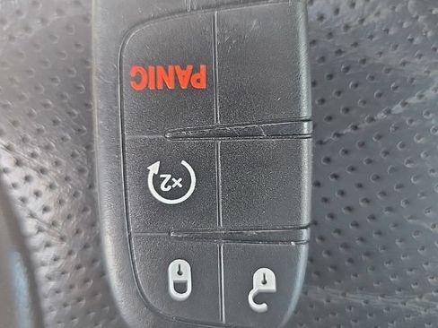 Used 2018 Dodge Journey GT w/ Nav & Sun Group FWD image 44