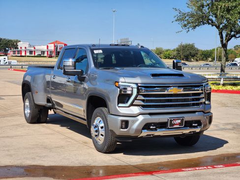 New 2026 Chevrolet Silverado 3500 High Country w/ High Country Premium Package image 2