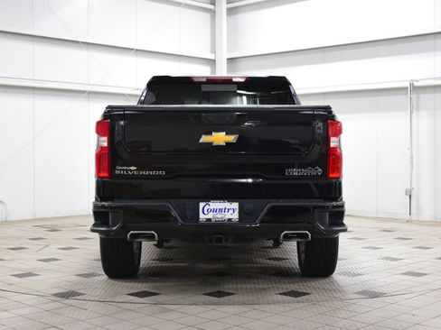 Used 2024 Chevrolet Silverado 1500 High Country w/ High Country Premium Package AWD/4WD image 7