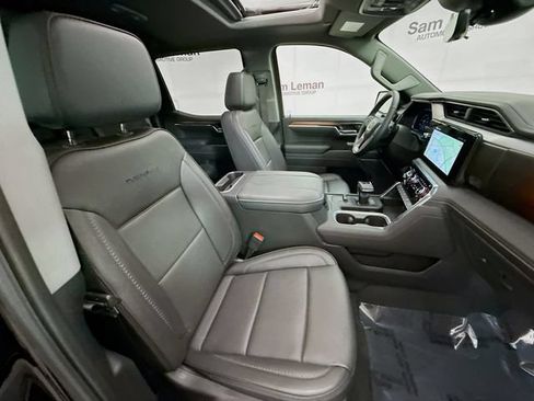 Used 2025 GMC Sierra 1500 Denali w/ Denali Reserve Package AWD/4WD image 31