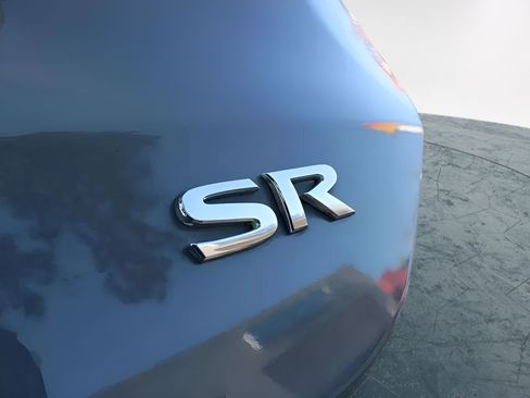 Used 2024 Nissan Kicks SR w/ SR Premium Package FWD image 32