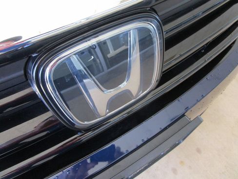 Used 2022 Honda Odyssey EX-L image 36