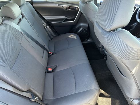 Used 2024 Toyota RAV4 LE image 12
