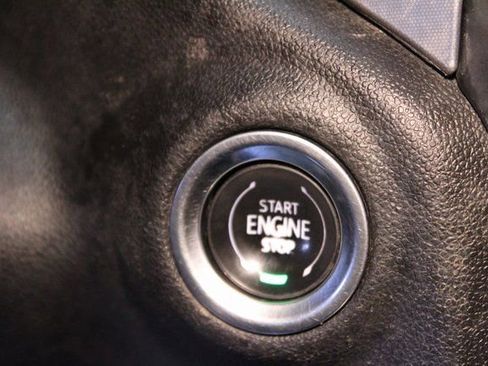 Used 2020 GMC Sierra 1500 Elevation image 27