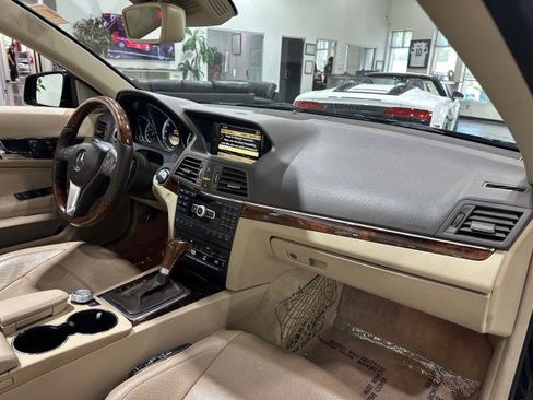 Used 2012 Mercedes-Benz E 550 Cabriolet image 67