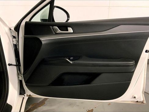 Certified 2025 Kia K5 LXS FWD image 25
