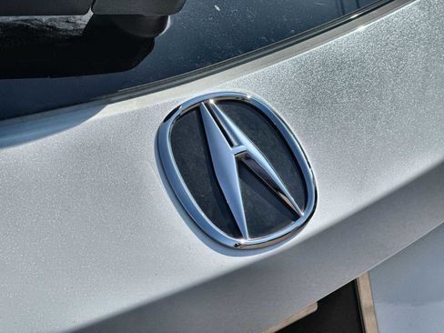 Used 2022 Acura MDX SH-AWD w/ Advance Package image 16