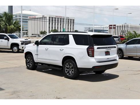 Used 2024 Chevrolet Tahoe Z71 w/ Z71 Off-Road Package AWD/4WD image 4