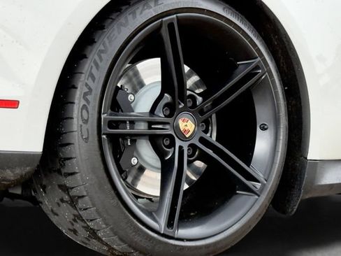 Used 2021 Porsche Taycan 4S AWD/4WD image 29
