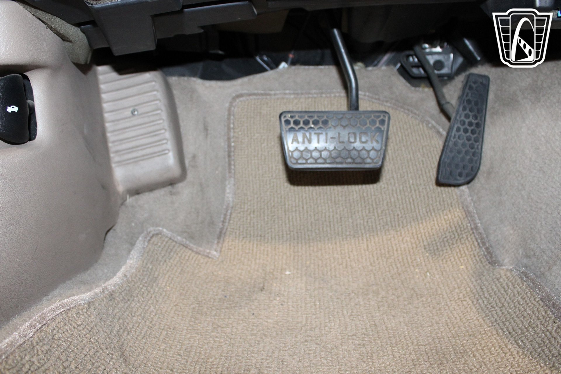 Used 1997 Chevrolet Camaro Z28 w/ Preferred Equipment Group 2 RWD image 37