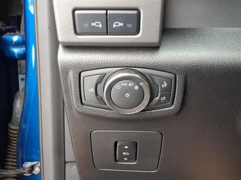 Used 2018 Ford F150 Raptor w/ Equipment Group 802A Luxury image 14