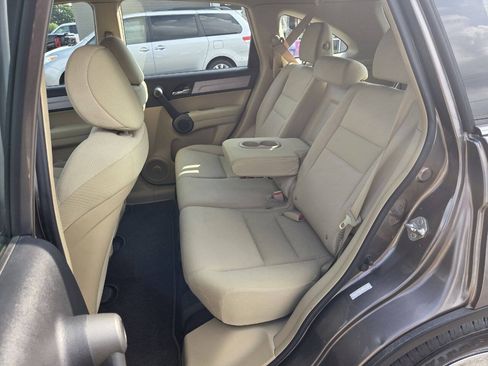 Used 2010 Honda CR-V LX image 12