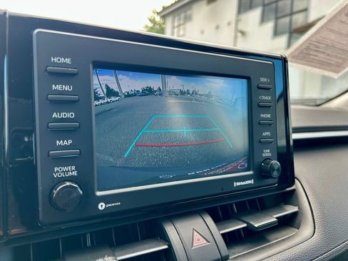 Certified 2020 Toyota RAV4 LE w/ All Weather Liner Package AWD/4WD image 23