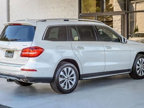 Used 2018 Mercedes-Benz GLS 450 4MATIC w/ Premium Package image 9