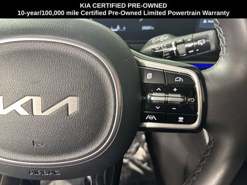 Certified 2025 Kia Carnival SX Prestige FWD image 12