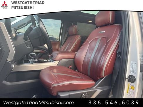 Used 2018 Ford F150 Platinum w/ Equipment Group 701A Luxury image 8