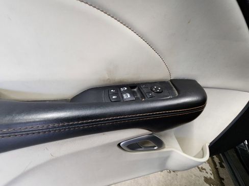 Used 2016 Dodge Challenger R/T Plus RWD image 9