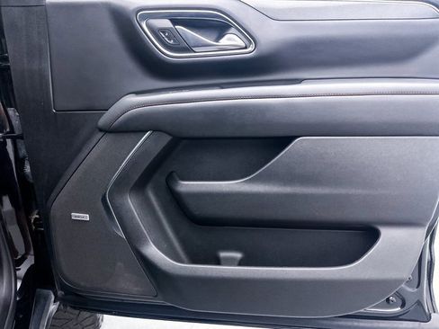 Used 2023 Chevrolet Suburban RST w/ Sport Performance Package image 53