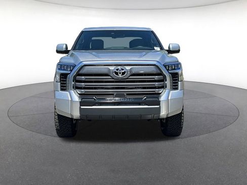Used 2025 Toyota Tundra Limited AWD/4WD image 9