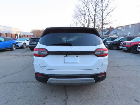 Certified 2024 Honda Pilot EX-L image 5