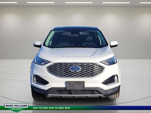 Certified 2023 Ford Edge SEL w/ Convenience Package image 9