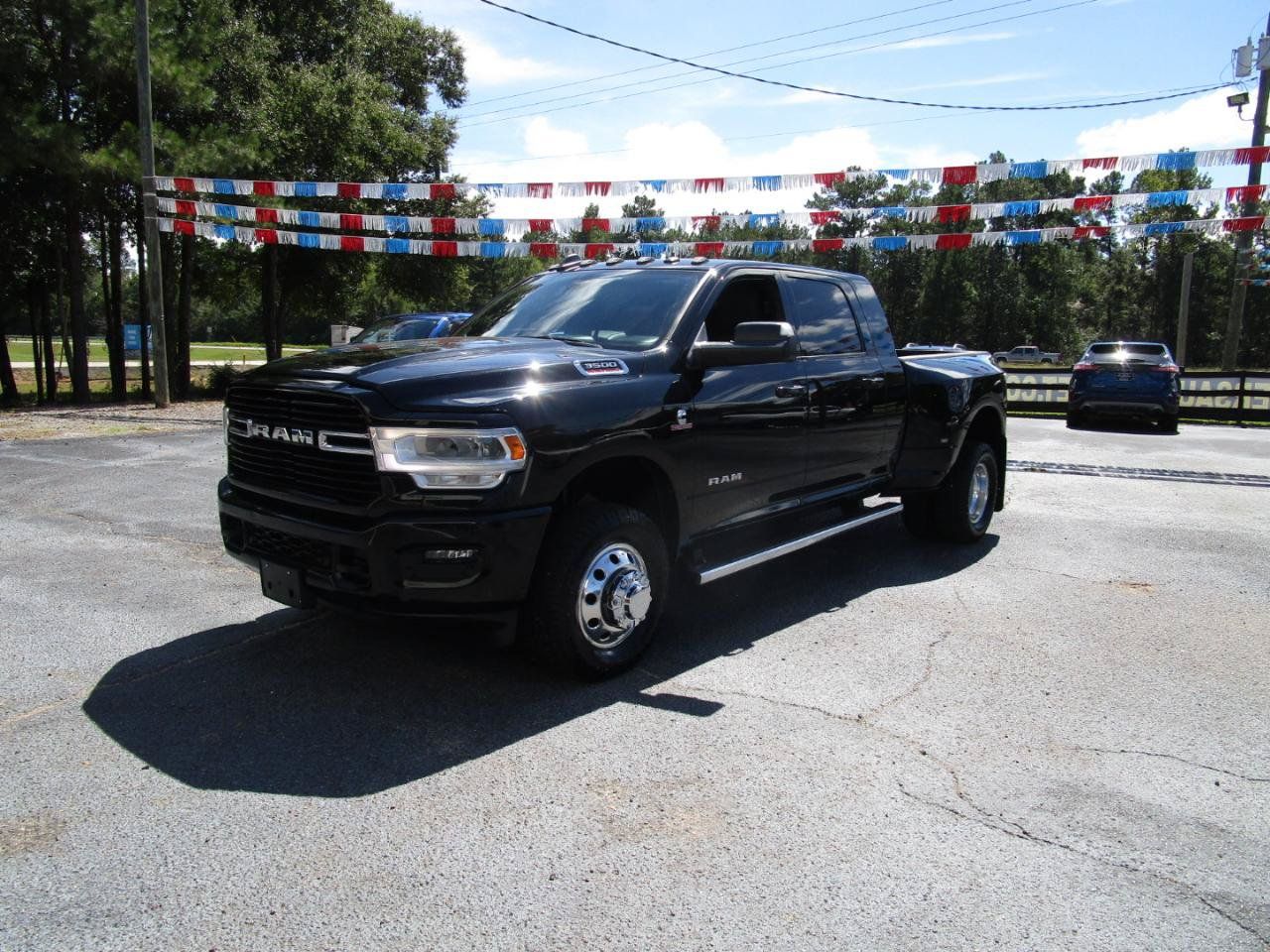 Used 2020 RAM 3500 Lone Star w/ Level 2 Equipment Group AWD/4WD image 3