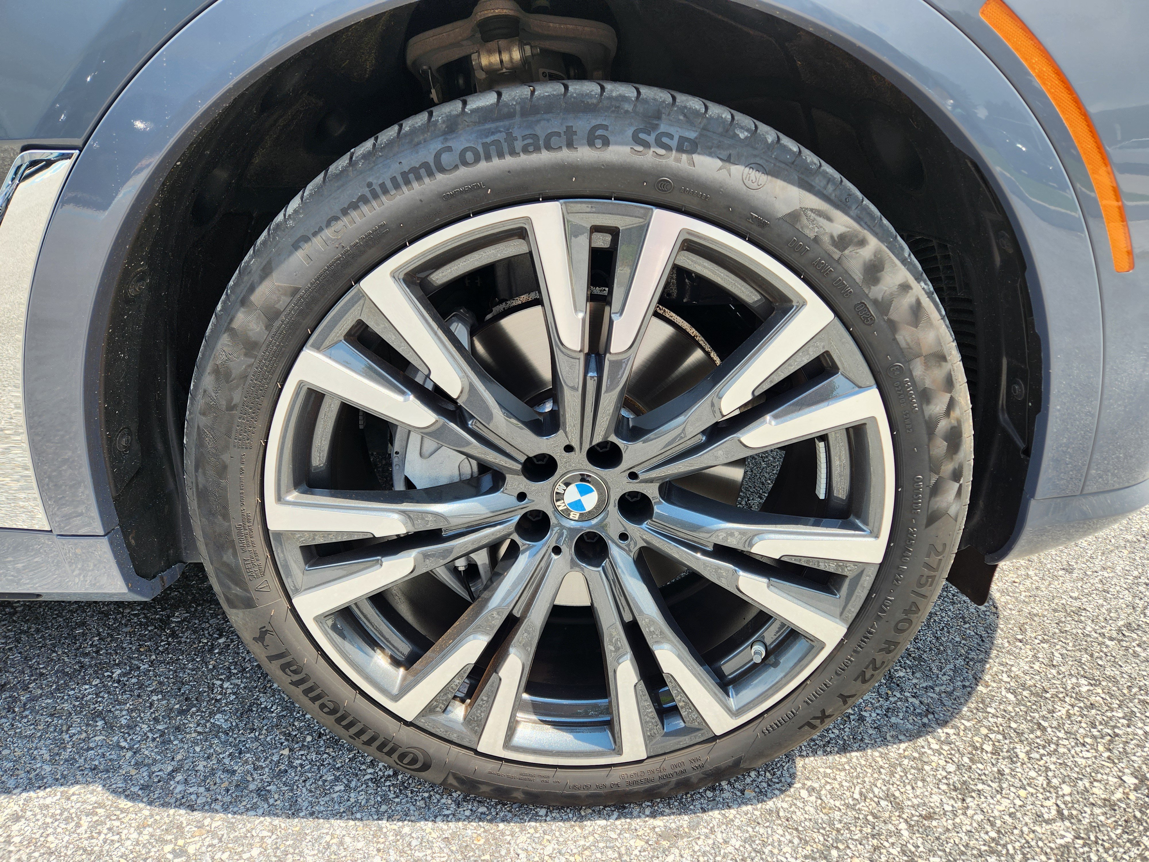 Used 2026 BMW X7 xDrive40i w/ Executive Package AWD/4WD image 7