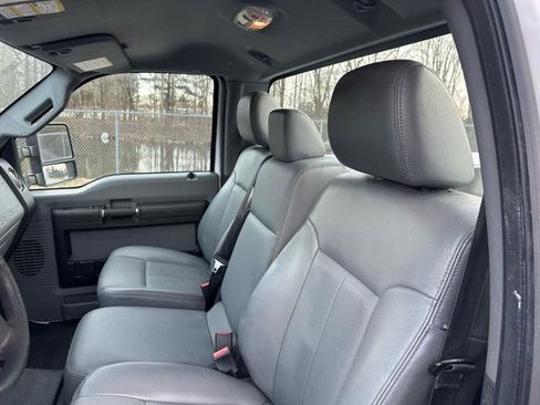 Used 2016 Ford F250 XL w/ Power Equipment Group image 21