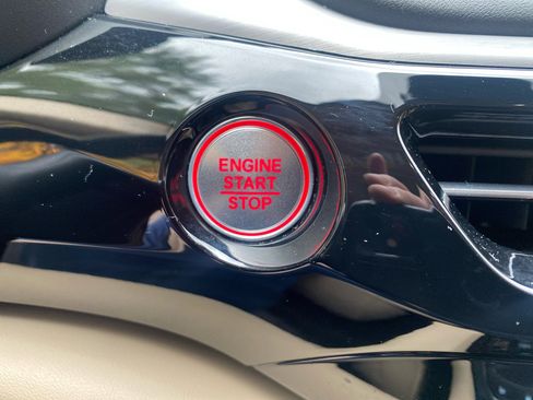 Used 2024 Acura MDX SH-AWD w/ Technology Package image 20