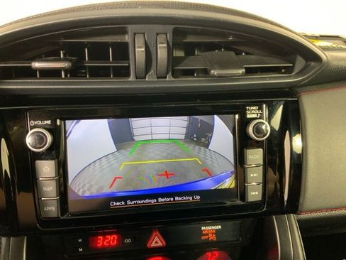 Used 2018 Subaru BRZ tS w/ Popular Package #1 image 20