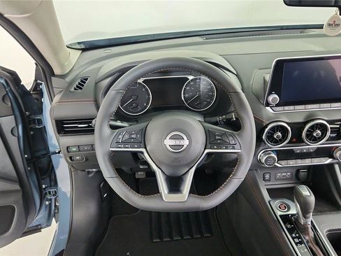 New 2025 Nissan Sentra SR w/ SR Premium Package image 20