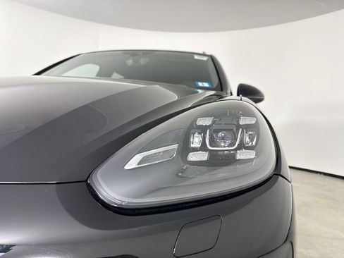 Certified 2015 Porsche Cayenne Turbo AWD/4WD image 11