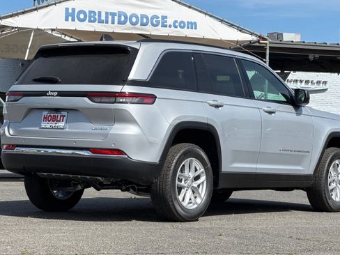 New 2026 Jeep Grand Cherokee 4WD image 3