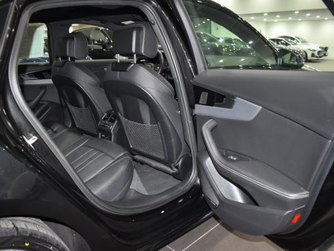 Used 2023 Audi A4 2.0T Premium Plus w/ Premium Plus Package image 27