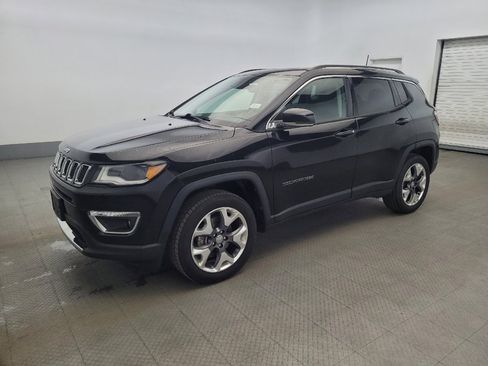Used 2018 Jeep Compass Limited image 2