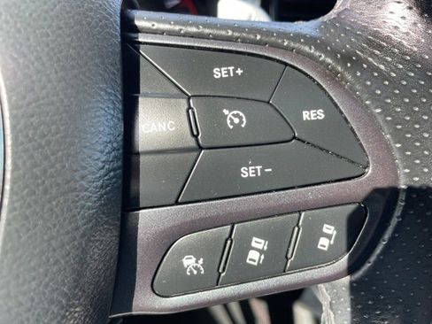 Used 2022 Dodge Durango R/T image 23