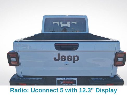 New 2026 Jeep Gladiator Rubicon w/ Safety Group AWD/4WD image 5