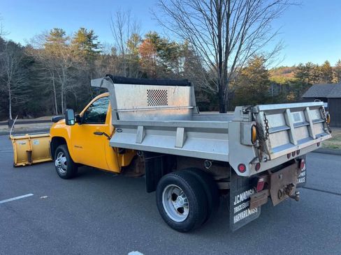Used 2010 Chevrolet Silverado 3500 W/T w/ Snow Plow Prep Package image 6
