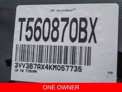 Used 2019 Volkswagen Tiguan SE w/ Panoramic Sunroof Package FWD image 26
