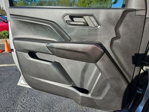 Used 2024 Chevrolet Colorado W/T image 25