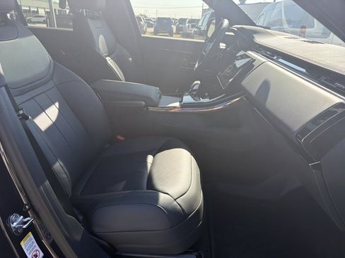 Used 2026 Land Rover Range Rover Sport Dynamic SE AWD/4WD image 30