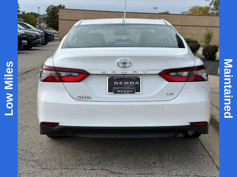 Used 2024 Toyota Camry LE w/ Convenience Package FWD image 4